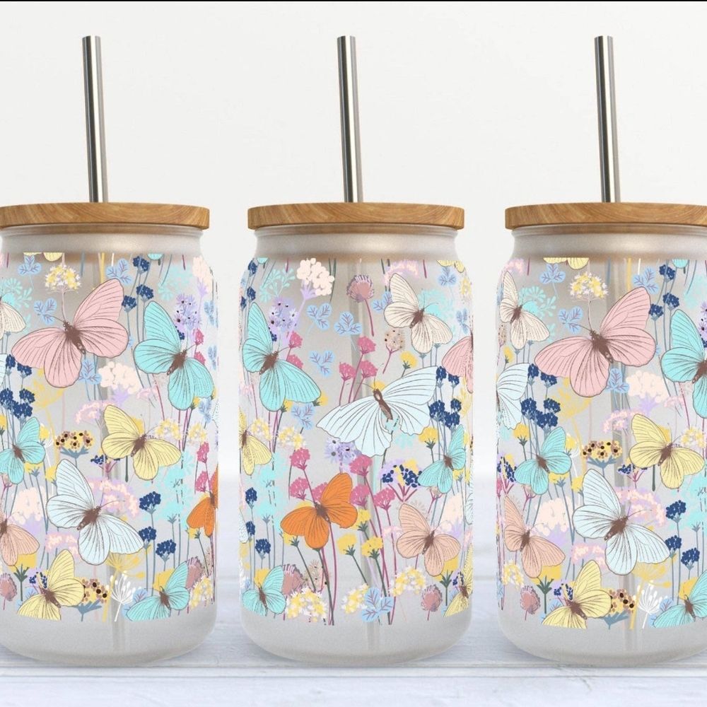 PASTEL BUTTERFLY BEER CAN GLASS W/LID